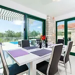 Barbara - Olive Paradise, With Chlorine-free Pool Vila