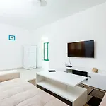 别墅 Barbara - Olive Paradise, With Chlorine-free Pool 尼亚卢卡