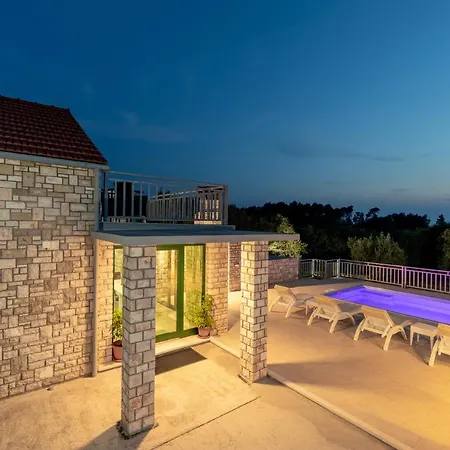 Barbara - Olive Paradise, With Chlorine-free Pool