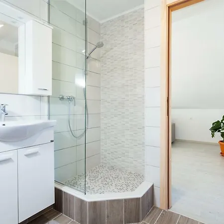 Barbara - Olive Paradise, With Chlorine-free Pool * Vela Luka