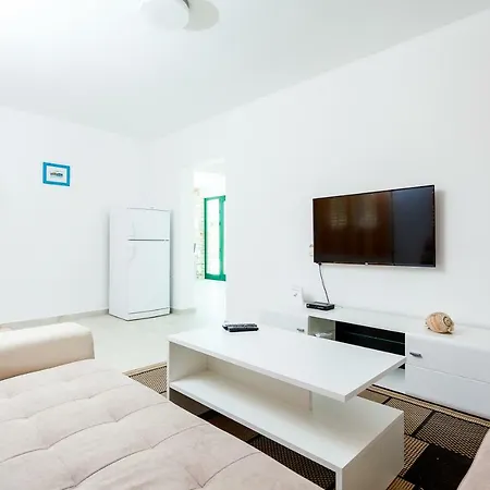 Villa Barbara - Olive Paradise, With Chlorine-free Pool Vela Luka