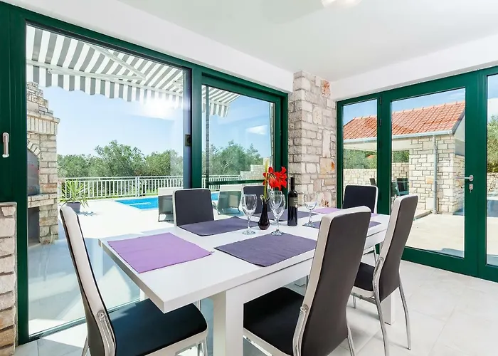 Barbara - Olive Paradise, With Chlorine-free Pool 别墅