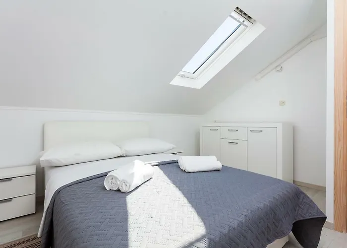 Barbara - Olive Paradise, With Chlorine-free Pool *